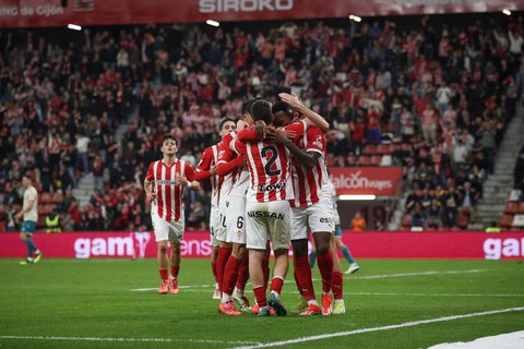 FichajesSporting tweet media