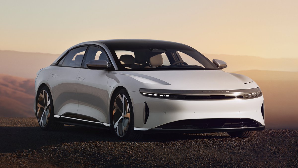 WhiteMillions's tweet photo. The world's best sedan.

#LucidAir https://t.co/sORaxinOEC