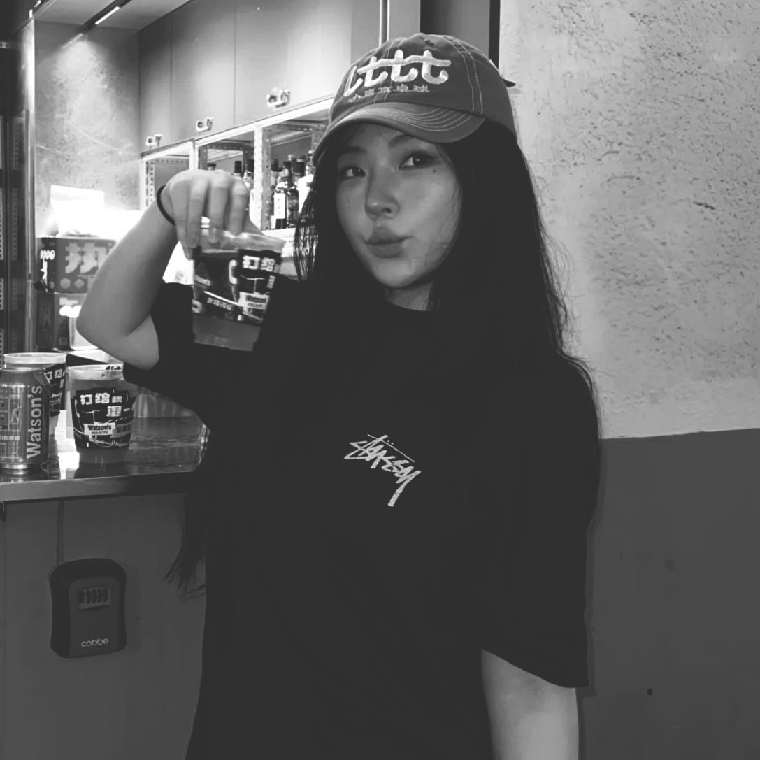 ⠀
⠀⠀𝖼𝗈𝗆 𝖺𝗆𝗈𝗋, 𝖺 𝗌𝗎𝖺 𝗆𝖾𝖼â𝗇𝗂𝖼𝖺 𝖿𝖺𝗏𝗈𝗋𝗂𝗍𝖺. 💋
⠀