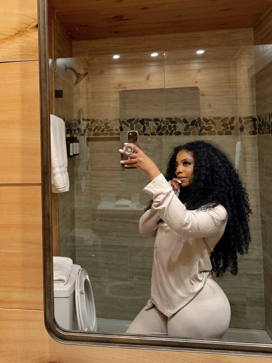 De'arra Taylor (@dearra) on Twitter photo 