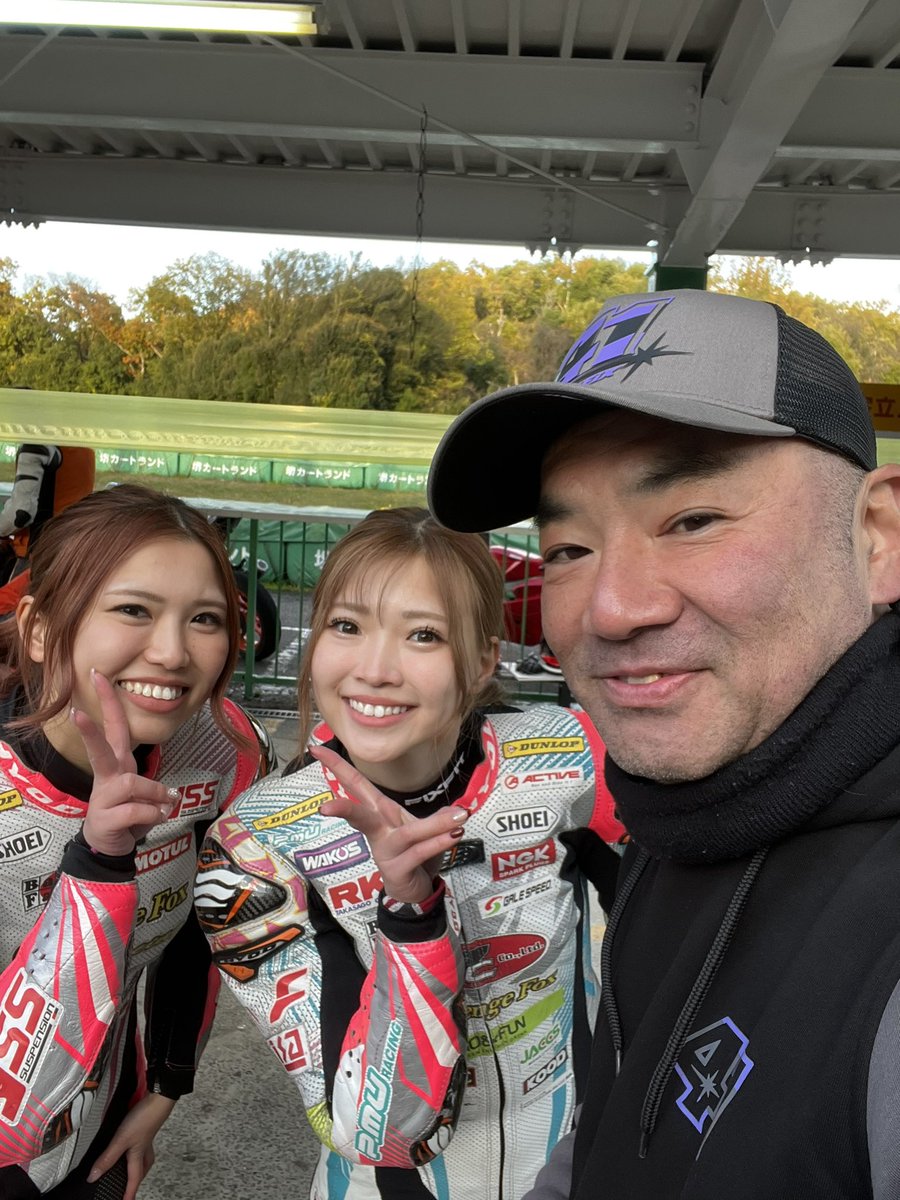 oz_rider36's tweet photo. 買ってしまった🤣
#ライパGP
#ライパGP2024
#aleix
#aleix41 https://t.co/YtX0bzMhAv