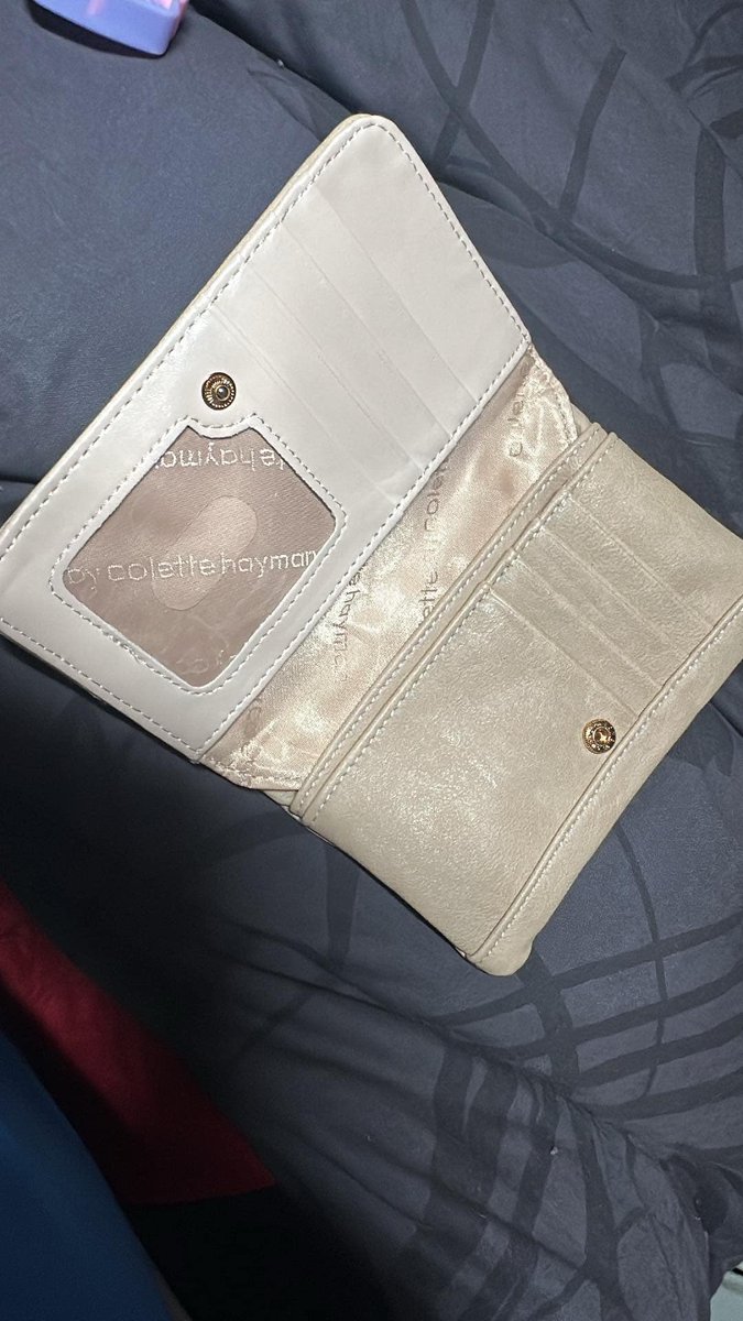 ItsErikabYo's tweet image. The inside @colettebycolettehayman 
#colettebycolettehayman