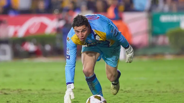 TUDNUSA's tweet photo. Atlético San Luis le saca el empate a Tigres y se clasifica a las Semifinales de la Liga MX
https://t.co/RgIQTQI7wg
#ATLSL | #LigaMX | #Tigres https://t.co/swDPQsd7he
