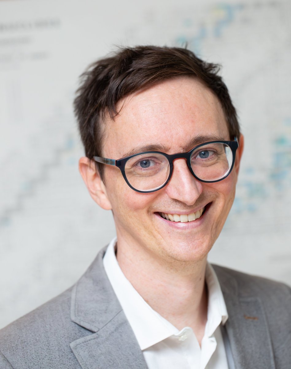 Heavy Ion Accelerators tweet media