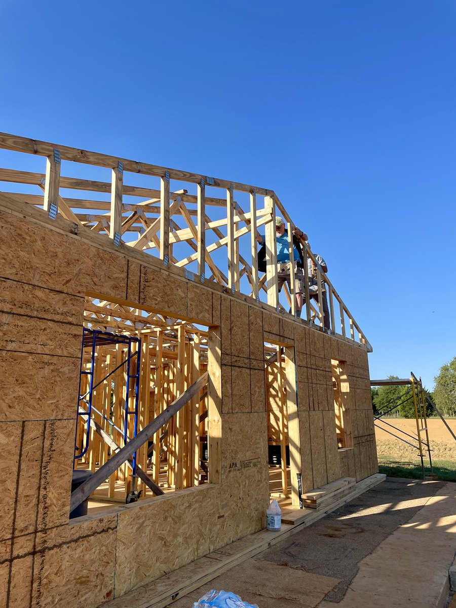 StarkHappyHour's tweet photo. With your help, we raised $4,230 !!!
This covers the cost of trusses, literally putting a roof over our next family!🤍
Thank you so much for supporting homeowners in Starkville!🏡 https://t.co/wo0SbulGTQ