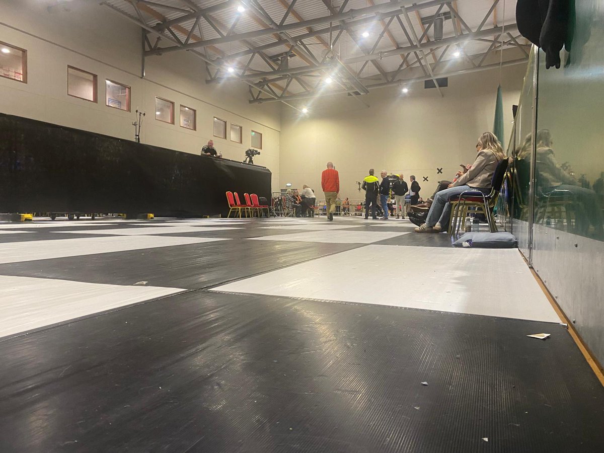 RTEwicklow's tweet photo. The hall has emptied out. Only the Timmins supporters and count staff remain. Expecting a result for the last seat in #Wicklow around 5am #GE24 https://t.co/duHBZHeOYh