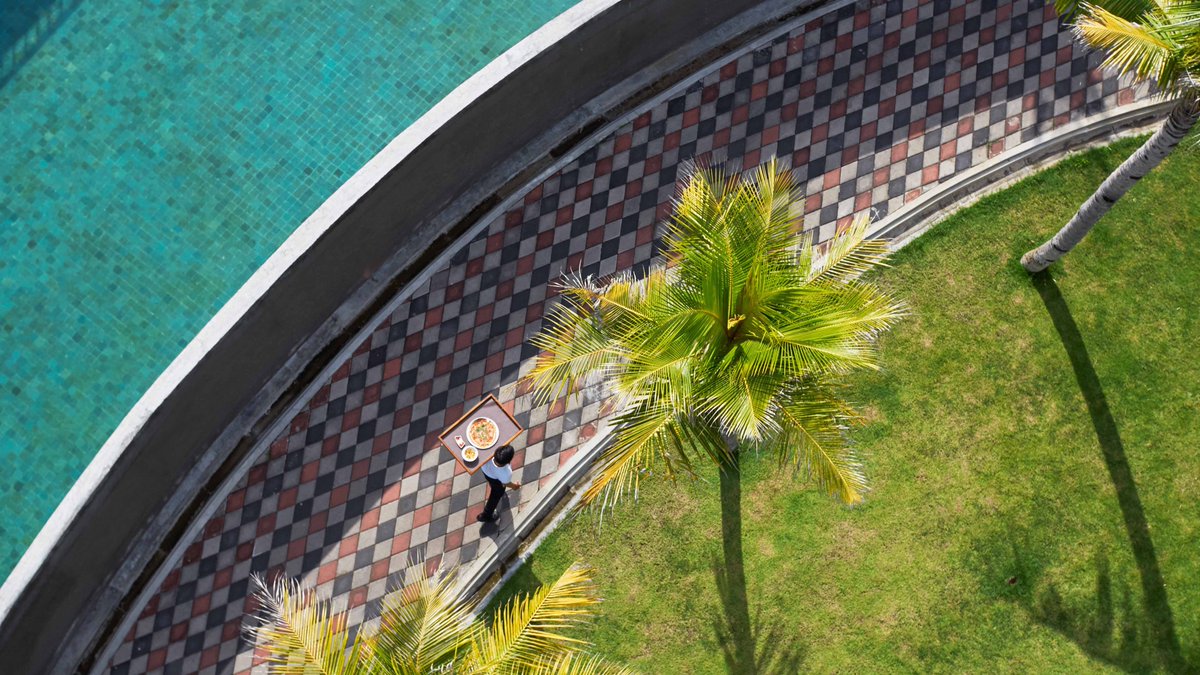 merusaka's tweet image. Escape the everyday and indulge in the beauty of Merusaka Nusa Dua.
Our hotel offers a tranquil oasis where you can relax by the pool, surrounded by lush greenery and breathtaking views.

#merusakanusadua #merusaka #balihotels #balihotelsandresorts #bali #beautifuldestinations