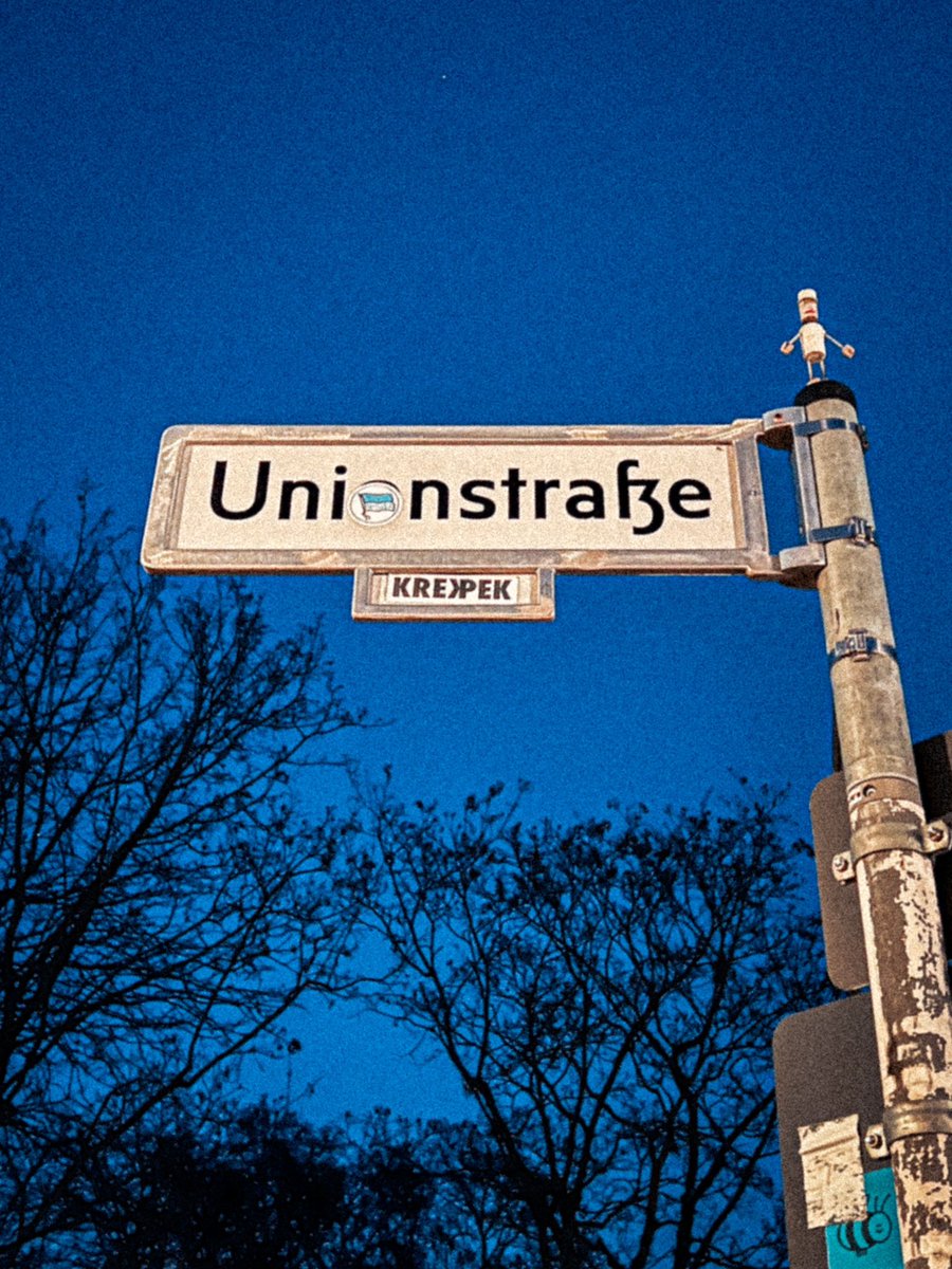 V_WESTEND's tweet photo. Gute Nacht. https://t.co/iW7n7ms0TI