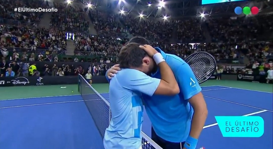 FlavioBert899's tweet photo. How beautiful was the tribute to Juan Martin del Potro 😍😍😍🥹🥹🥹

He received all the love he deserves from his people and Djokovic is always very sweet on these kinds of occasions. https://t.co/IM87x120ct