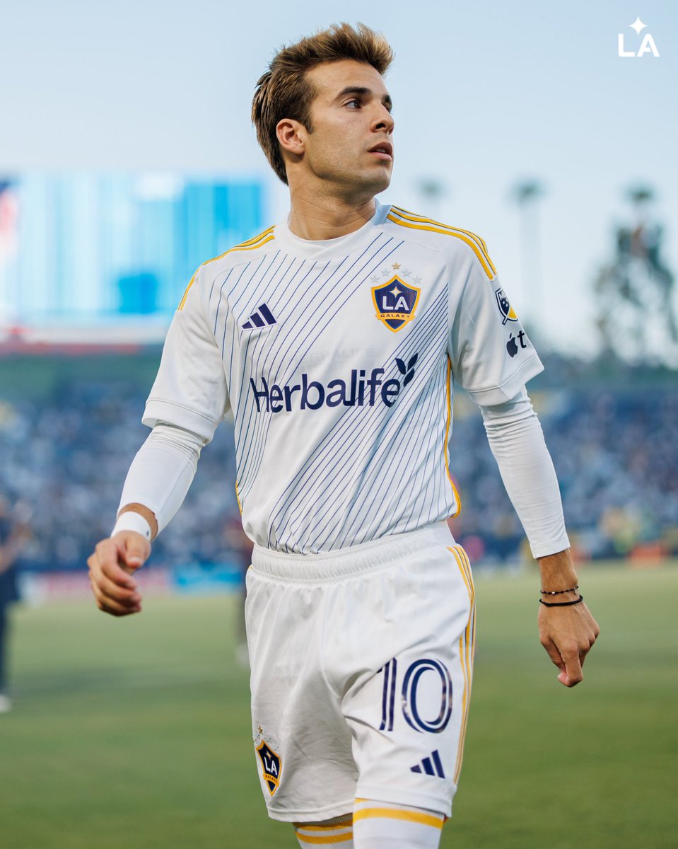 LAGalaxy's tweet image. Midfielder @RiquiPuig has sustained a torn anterior cruciate ligament (ACL) in his left knee. 

Puig sustained the injury in the second half of the match, continuing to play over thirty minutes despite his injury, and providing the game-winning assist on Dejan Joveljić’s 85th