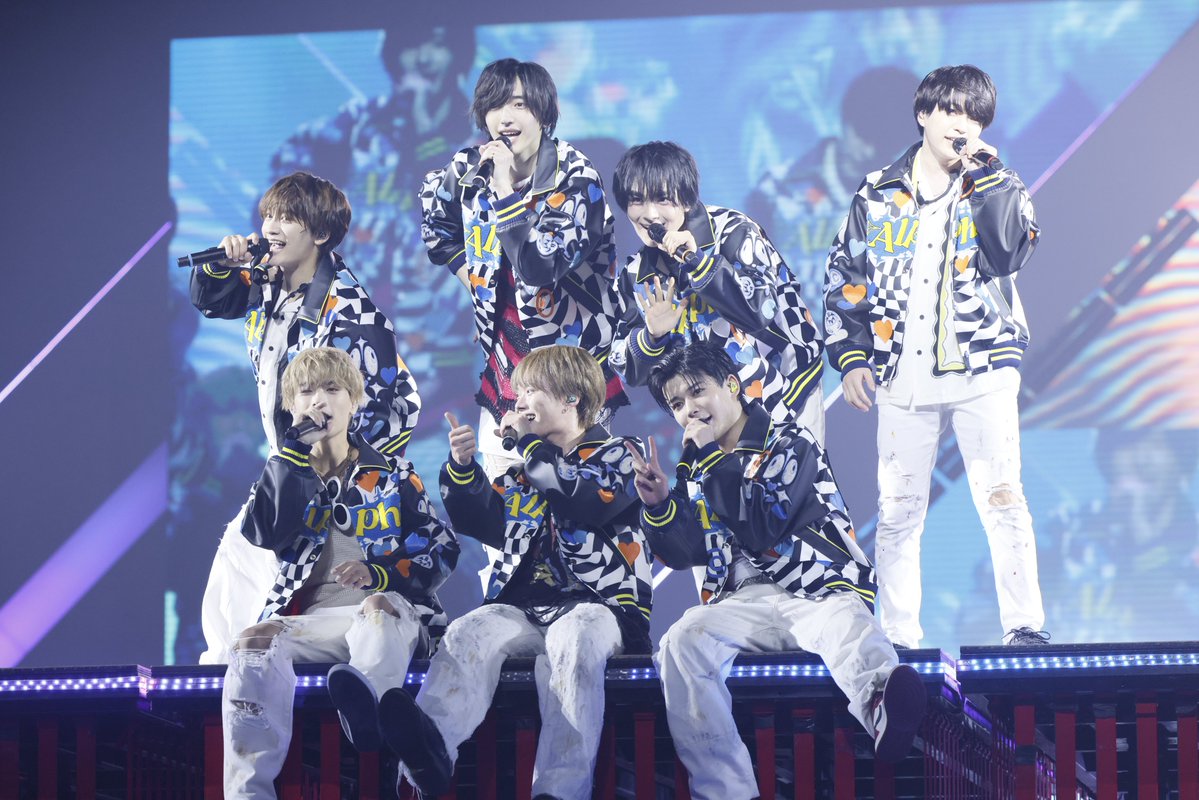 encountofficial's tweet photo. なにわ男子、台湾で2万2000人動員「すごく素敵な2日間」　初の海外公演…空港で600人出迎え【ライブレポート】
https://t.co/Q8s7T2j4bc
#なにわ男子 #なにわ男子ASIATOUR #TAIPEI #浪花男子 #なにわ男子_十Alpha @728_Storm https://t.co/OesDXIzfNm