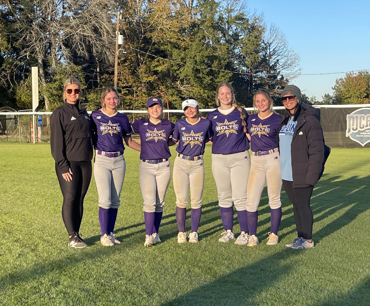 Our girls had a great day camping with <a href="/CoLinSoftball/">Co-Lin Softball</a>, <a href="/coachbeall07/">Amber Adcock Beall</a> and <a href="/CoachMeleah/">Meleah Howard</a>. 
<a href="/ReeceCClement28/">Reece Clement</a> <a href="/EdynMannino/">Edyn Mannino</a> <a href="/liv_stpierre/">Olivia St. Pierre</a> <a href="/pitre_alexis09/">Alexis Pitre</a> <a href="/BlairMClement27/">Blair Clement</a>