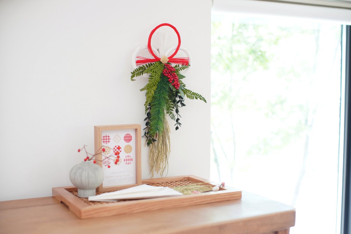 Craftie_JP's tweet photo. 毎月届くハンドメイドキットCraftie Home Box 4期生の12月BOXテーマは⁠⁠、紅白水引で新年の「事始め」。Craftie Homeがお届けするのは、紅白水引のお正月飾り。鮮やかな赤と清らかな白の水引で、新しい一年を晴やかな気持ちで迎えましょう！
𝐜𝐡𝐞𝐜𝐤⸜ https://t.co/7IFpstfotG https://t.co/zGoNJUgJ9I