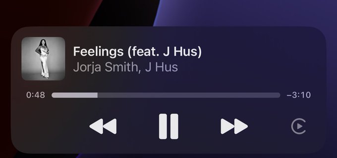 2 pic. A look into my playlist https://t.co/1V4yPEeOwn