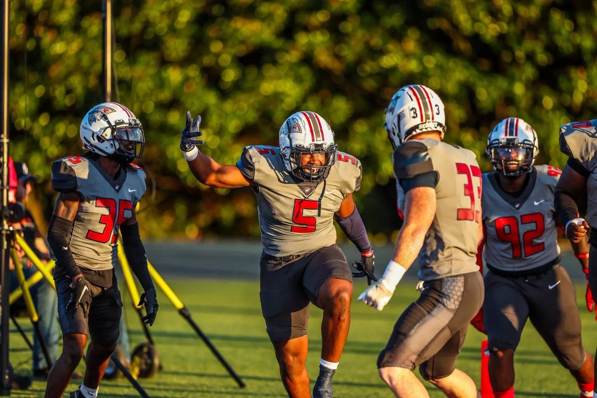 Talton Thomas (@taltonthomas1) on Twitter photo Blessed to receive an offer from the University of Cumberlands🔴🔵 <a href="/UCPatriotFball/">UC Patriot Football</a> <a href="/Benji_Jae/">Coach JB</a> <a href="/AHParkerFootba1/">A.H. Parker Football</a> <a href="/AL6AFootball/">Alabama6AFootball</a> <a href="/Rivals/">Rivals</a> <a href="/TheUCReport/">Billy Tucker</a> Blessed to receive an offer from the University of Cumberlands🔴🔵 <a href="/UCPatriotFball/">UC Patriot Football</a> <a href="/Benji_Jae/">Coach JB</a> <a href="/AHParkerFootba1/">A.H. Parker Football</a> <a href="/AL6AFootball/">Alabama6AFootball</a> <a href="/Rivals/">Rivals</a> <a href="/TheUCReport/">Billy Tucker</a>