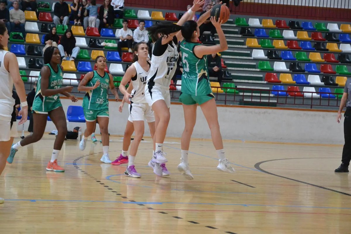 liboadictos's tweet photo. Rhea Corchero nuevamente máxima anotadora en la derrota de Elche como local

16.8 puntos y 8.3 rebotes va promediando la ex jugadora de Orca en estas primeras 8 jornadas de la 1º división Senior de la Liga Valenciana.

https://t.co/W9DzMm1Fv3 https://t.co/SlVvb4mCgP