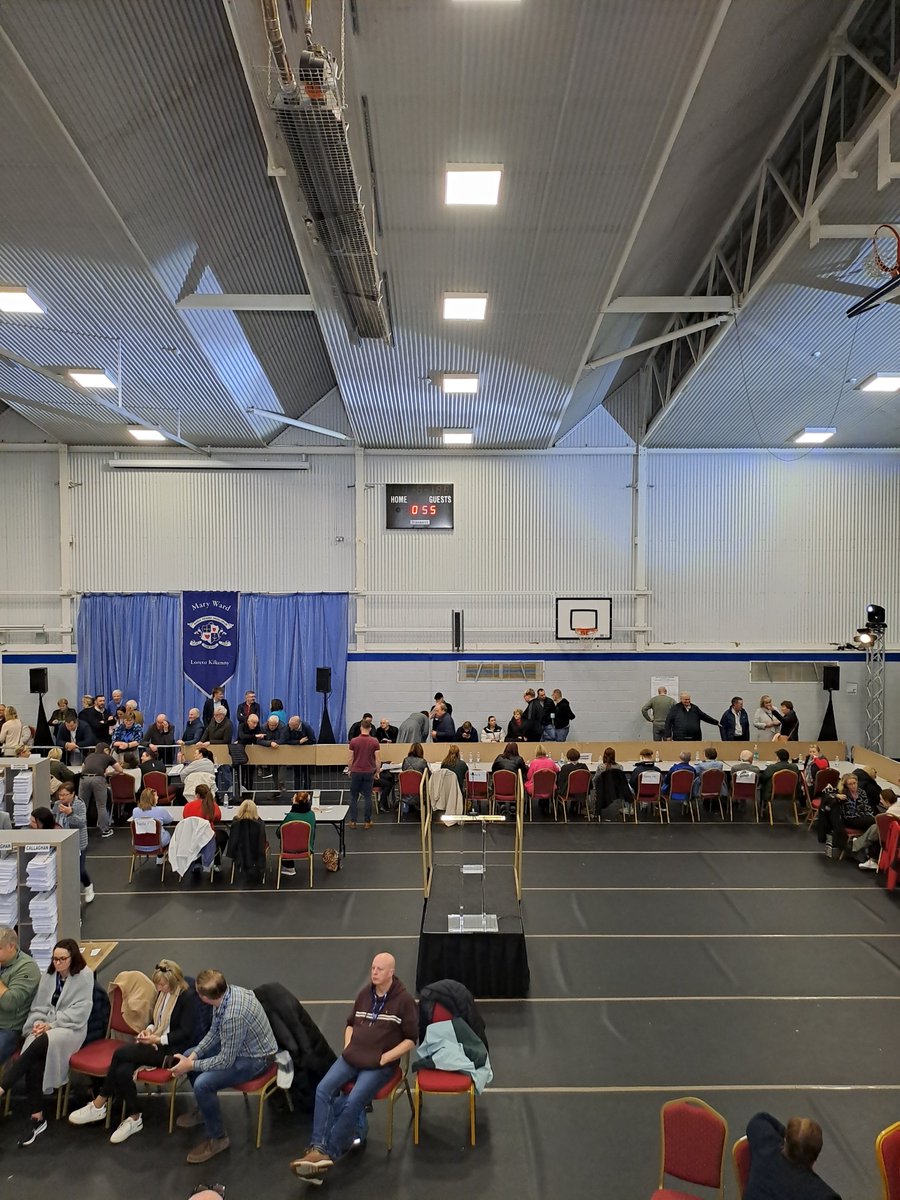 murphyhealya's tweet photo. Count still ongoing in #CarlowKilkenny count centre for #GE2024 
@crk https://t.co/dampOU1nBu