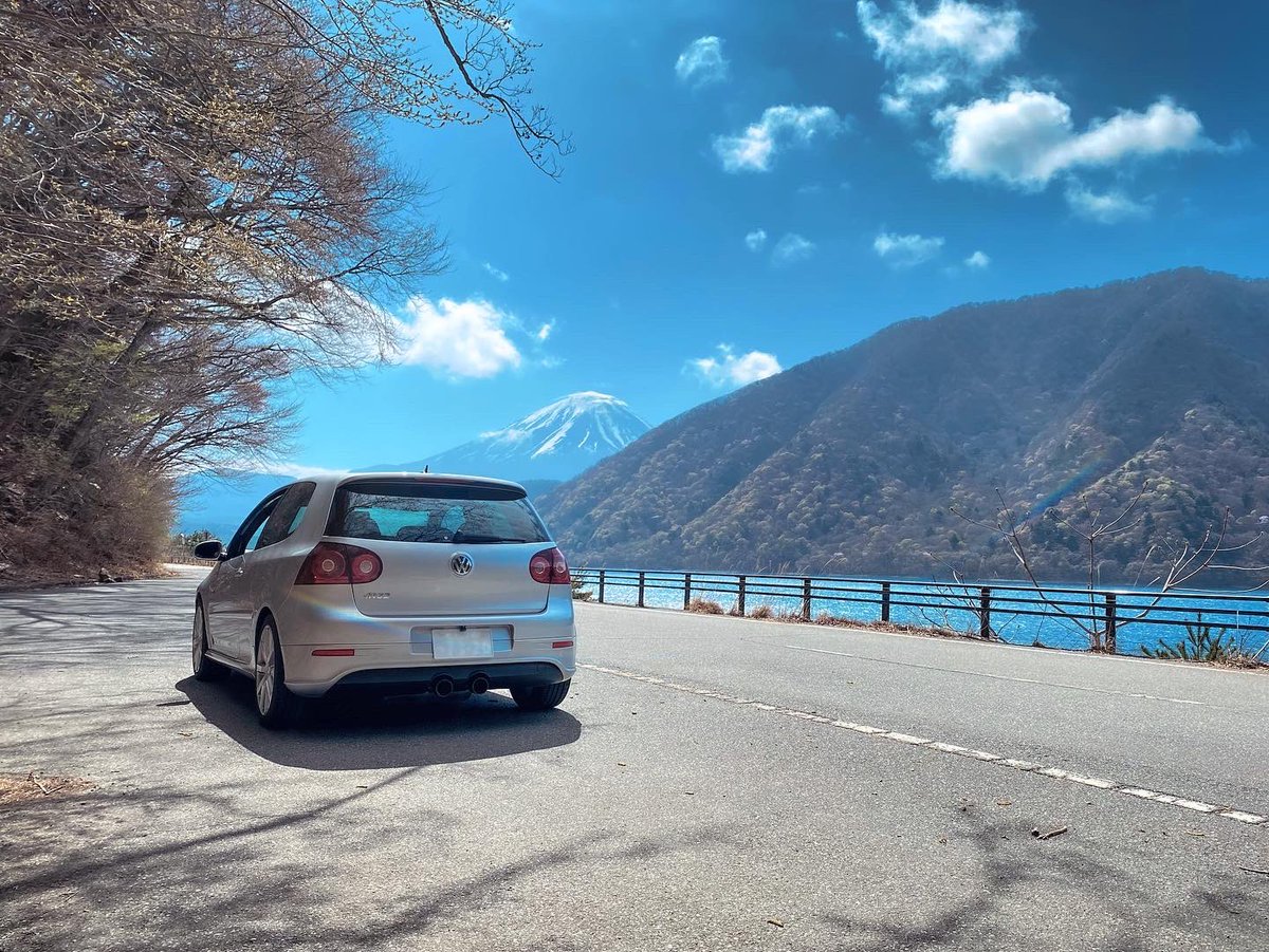 RBGTRS_GMSV's tweet photo. 久々に投稿
半年ほど前にアルテオンやめてゴルフに変えました！
ほぼノーマルを最低限やりたいとこだけ変更 https://t.co/MIB4ZI6ROA