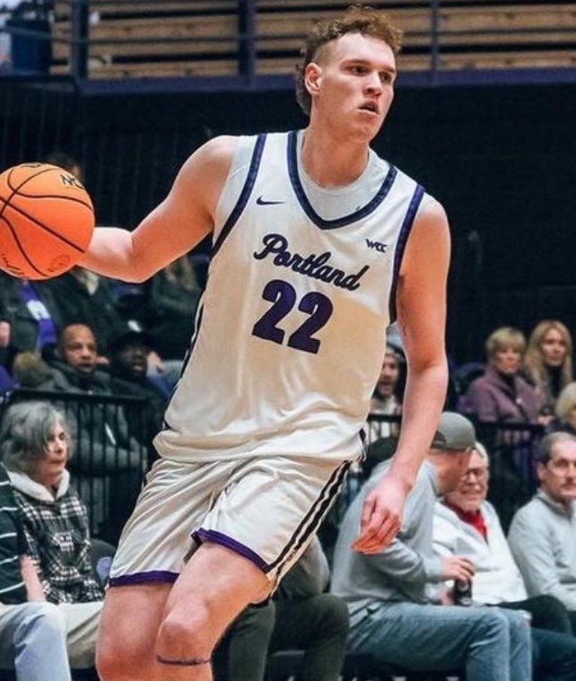 nbadraftpoint's tweet image. Austin Rapp has been having an underrated freshman season for Portland coming out of Australia. Today in the 2OT win over Denver he put up 

20 points
6 boards
3 assists
2 blocks 
5-9 FG
3-7 3P
7-7 FT

An underrated name to keep an eye on for the next few years