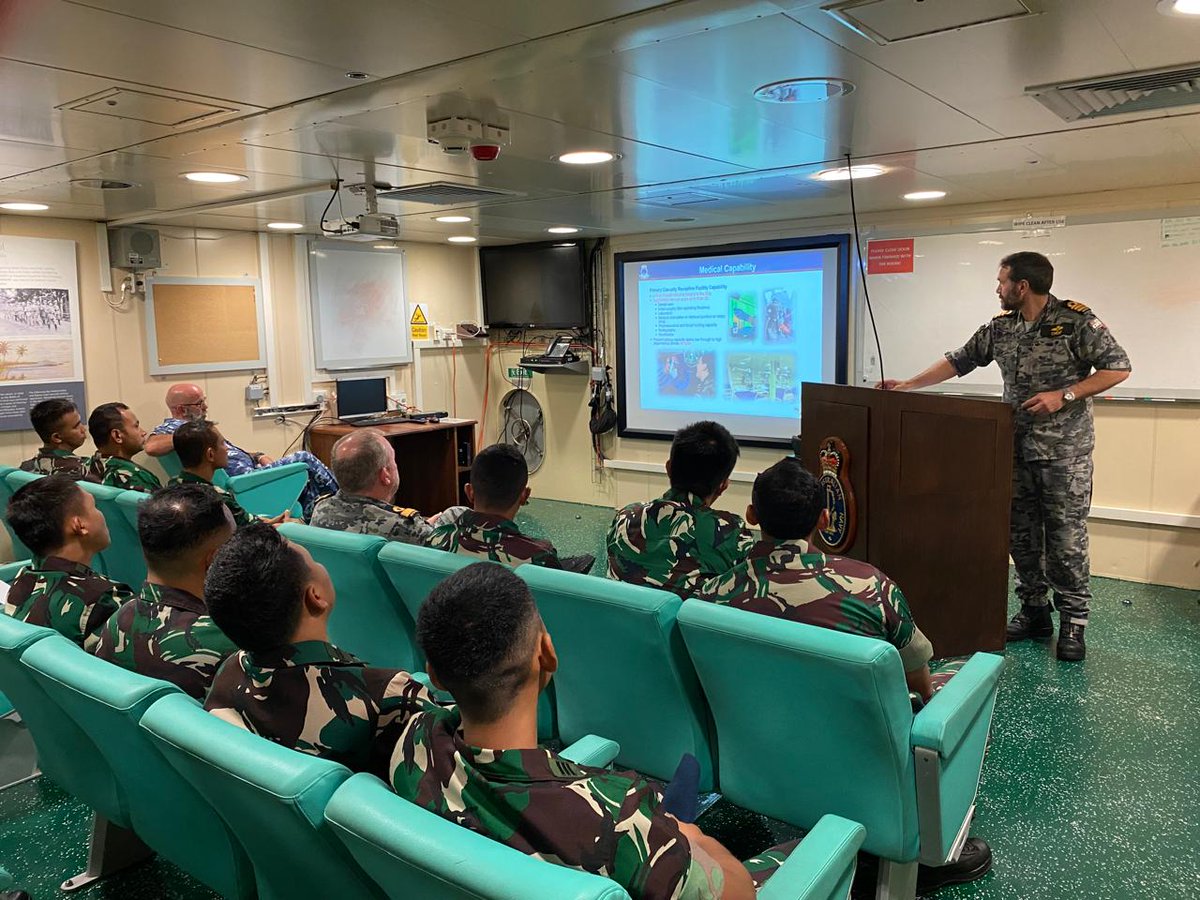 IKAHANid's tweet photo. Pilots from🇮🇩 @_TNIAU / @tni_ad / @_TNIAL_ rehearsed 🇦🇺MH60R Seahawk & ARH Tiger LHD landing procedures aboard HMAS Adelaide as part of the TNI-ADF #IPE24 Aviation Working Group. Together, our pilots are committed to advancing interoperability for a secure & stable region. https://t.co/IPnCZXWB38