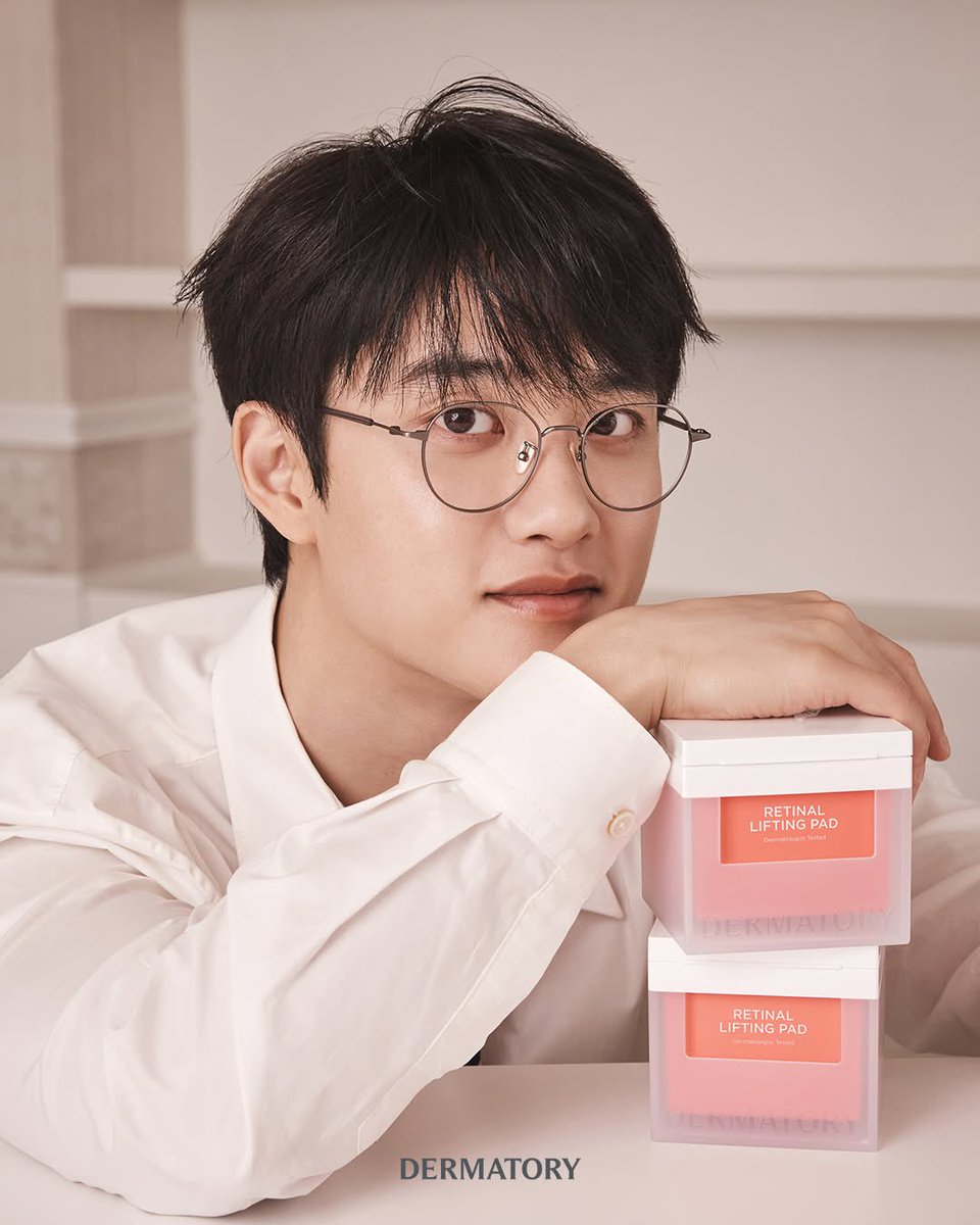 knockknock0408's tweet image. KYUNGSOO