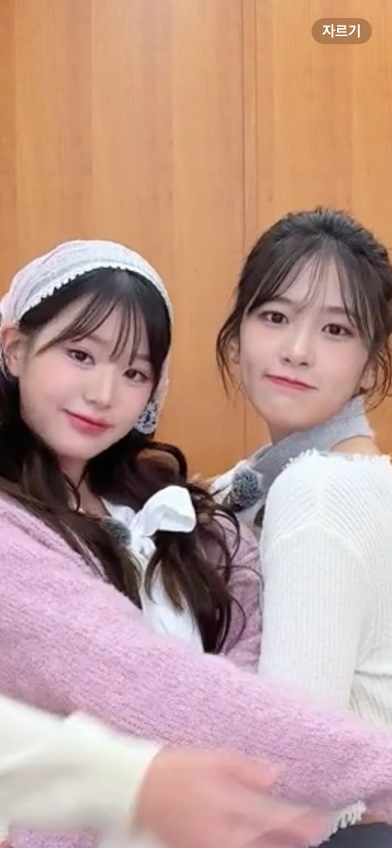 YN03042's tweet photo. 얼굴합부문세계1위 https://t.co/czoqJqwvjH