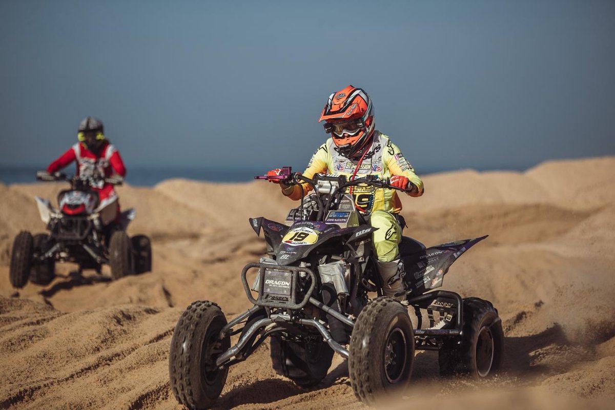 Coup d’éclat du week-end #41
Enzo De La Vega, Mathéo Miot, Grégory Deleu, André Vossius, Dominique Mieuzet, Mathéo Gerat, Ema Satabin, Paolo Maschio, Léopold Magnien, Evan Demeester, Félix Faure, Sébastien Antony, Keveen Rochereau...
➡️urls.fr/NJrlg0
#ffmoto