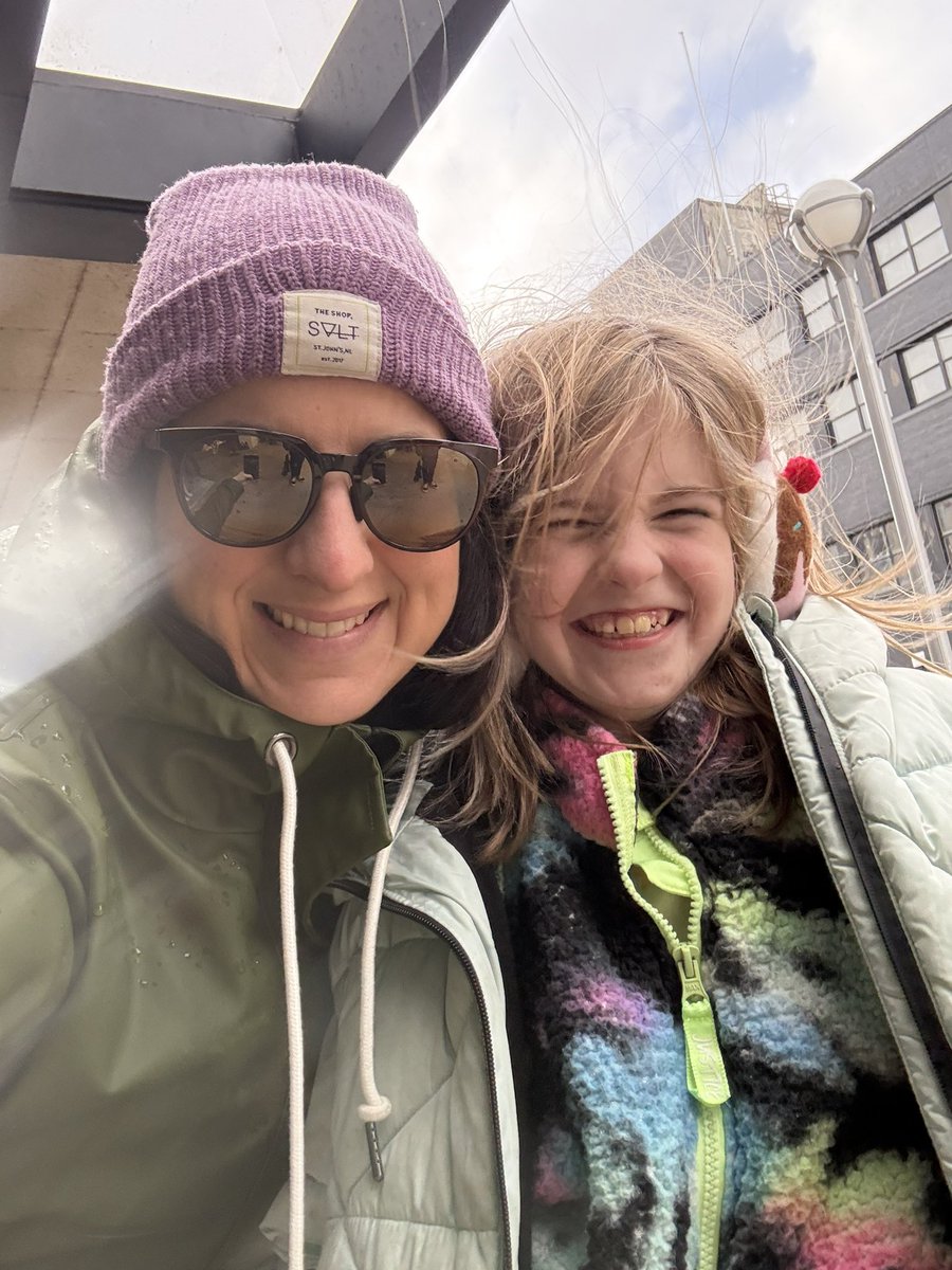 MsHickeysClass's tweet image. It’s so exciting when you run into Ss outside of school. Q was so excited at the parade today! @MorrisAcademy1