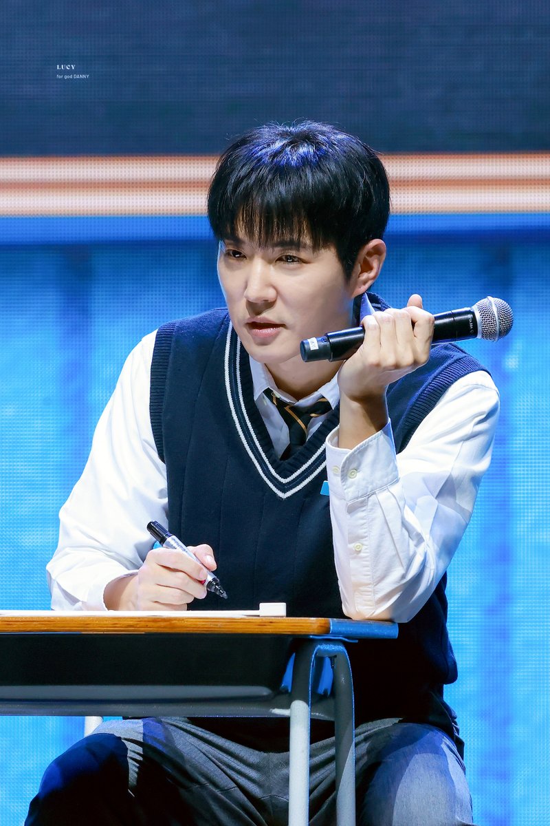 듣기 셤치는 데니선배 
241201 DAN SCHOOL  #안데니 #지오디 #데니안