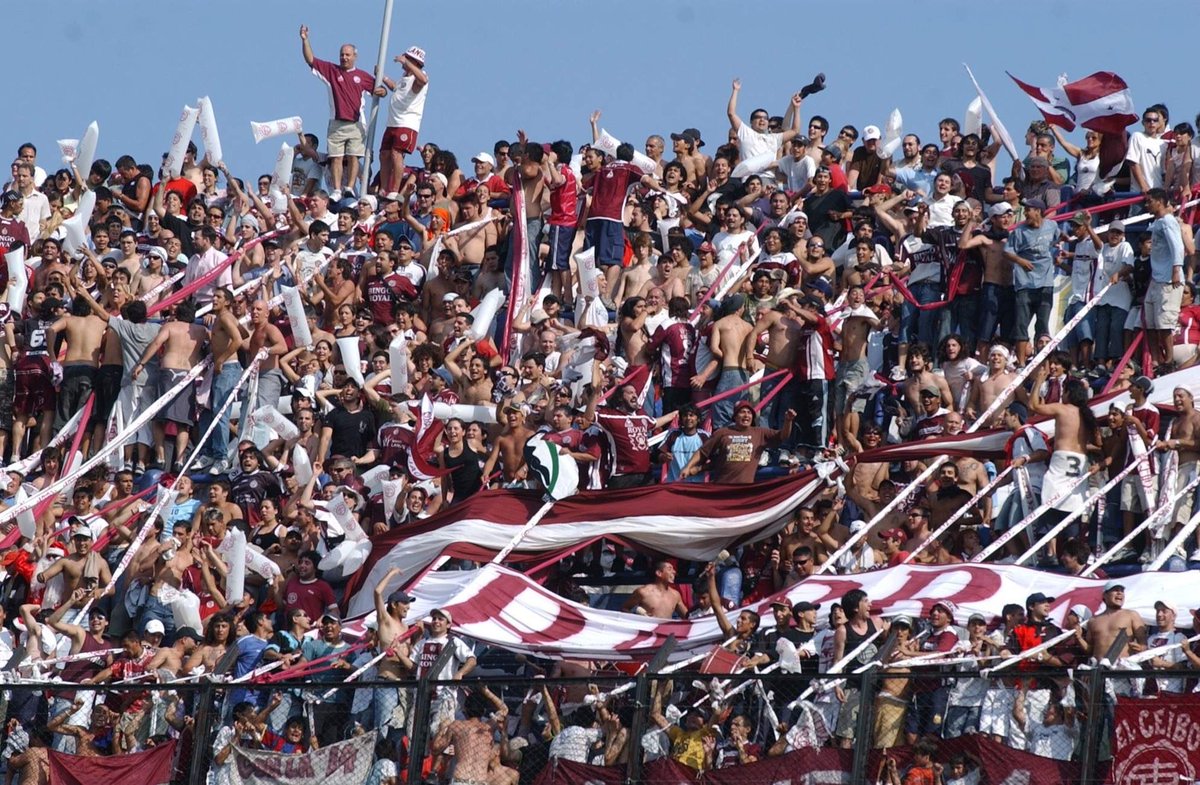 🔜 LLEGA EL #DÍADELHINCHADELANÚS

Mañana, desde las 17:30, te esperamos en la Sede Social para celebrar otro aniversario del título del Apertura 2007

🍔 Foodtrucks
🛍️ Stands de sponsors
🎁 Premios y sorteos
🏆 Exhibición de copas
🎵 Bandas en vivo 
🏛️ Visita guiada por el Museo