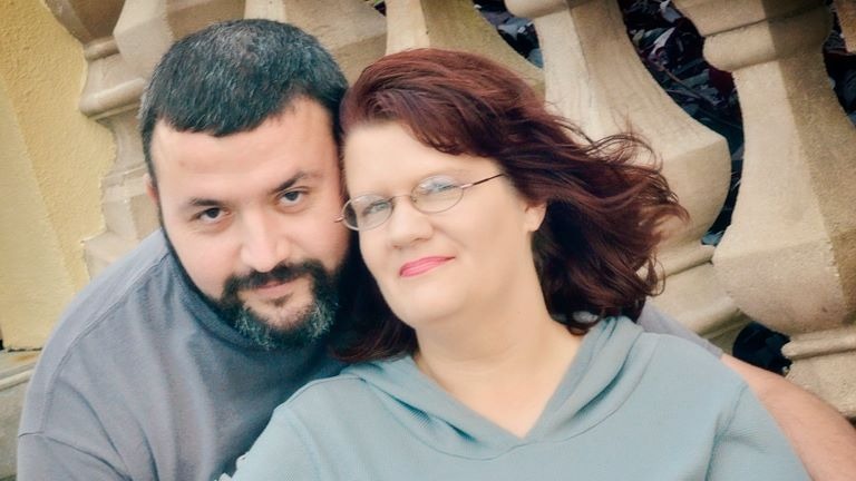 5 great stay at home date ideas proves that you don't need to leave the house in order to spend quality time w/ your spouse.

Check out my ideas and tell me your own!
When was the last time you made time for your spouse?

Read: s.mtrbio.com/ppknzmjrmh

#datenight #date  #marriage