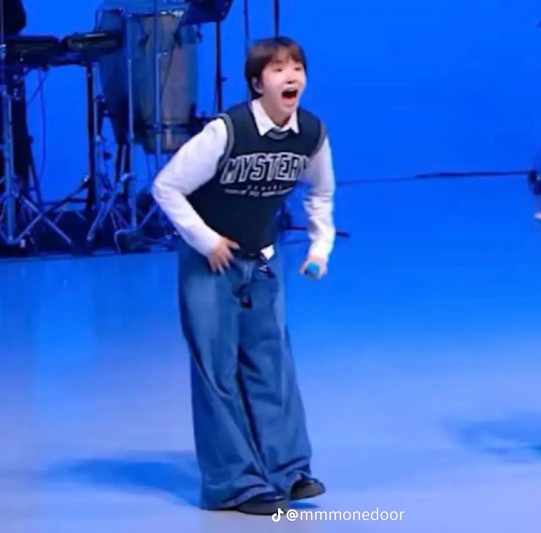 0731moen's tweet photo. アプグレ当たって今これ https://t.co/iNFMtucYHU