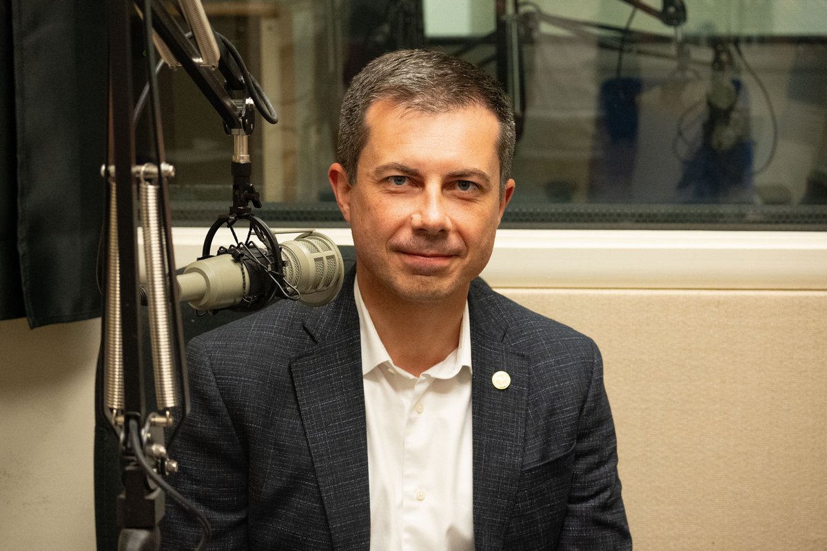 Nerdy Pursuit 🐉 tweet media