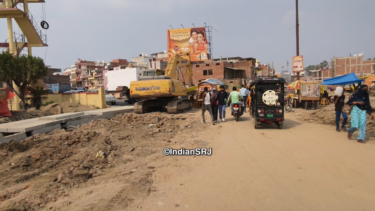 IndianSRJ's tweet image. अयोध्या राम मंदिर हेतु स्टेशन मार्ग निर्माण | Ayodhya Station Road Widening Project | Indian SRJ

Full video 👉  youtu.be/Y61Vud2hwpA

वेबसाइट पर पढ़ें : indiansrj.com/ayodhya-statio…

#Ayodhya #RamMandir #AyodhyaDevelopment #AyodhyaRoadProject #IndianSRJ
