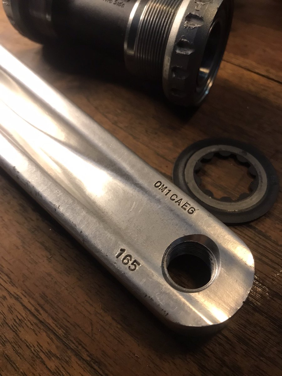 rafflylb1's tweet photo. wts crank arm +bb sram omnium silver 165mm (tanpa chainring) 2.5jt lok jaksel 
@fix_fixed #fnfjb https://t.co/FXiAE9RNAW