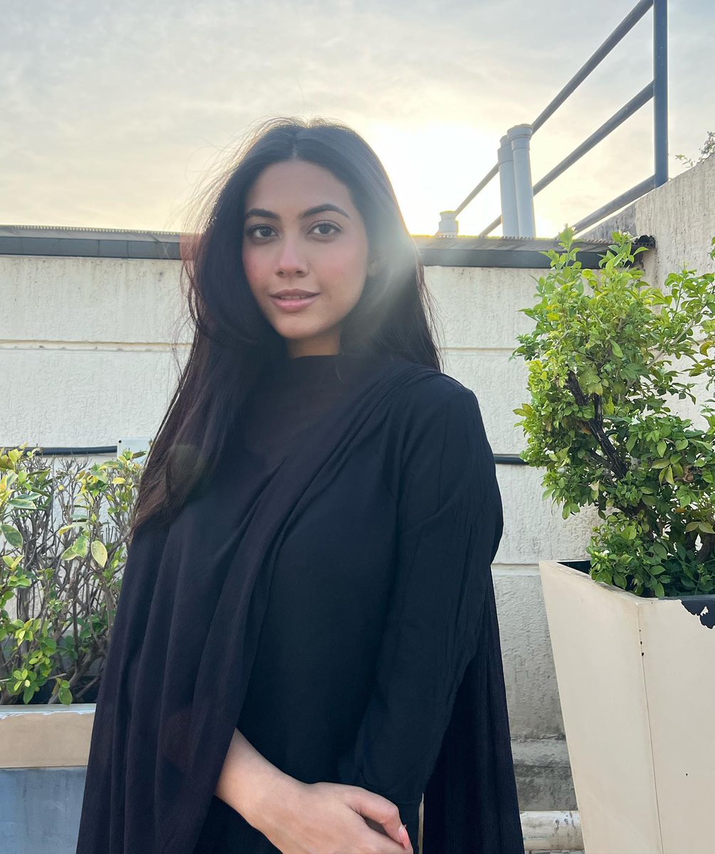 glammodels_hub's tweet photo. Follow @glammodels_hub

Beautiful ➡️ Bold 

Feature : Reem Sameer Shaikh 

#swimear #reemsameer #RashmikaMandanna #DuaLipa #BigBoss18 https://t.co/mvhwWIITHw