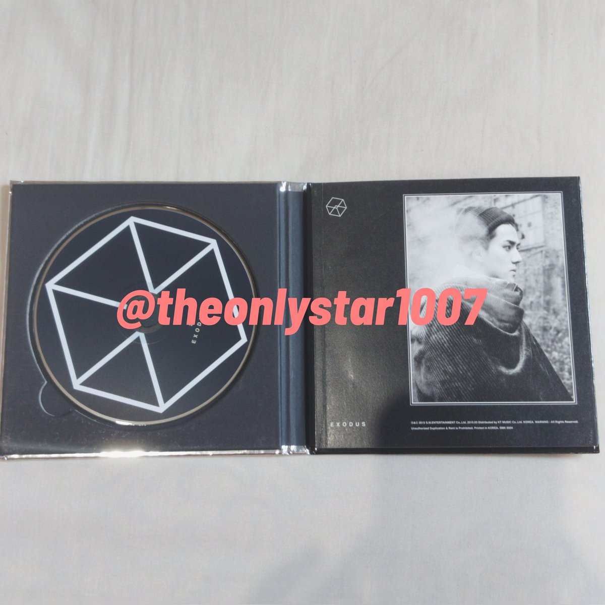 littlestars723's tweet photo. WTS EXO ALBUM AND PHOTOBOOK

- Love Me Right Korean Version (Album Only): 50k
- EXO-SC 1 Billion Views (Paradise View) cuma kurang roll poster: 180k
- EXODUS Chinese Version Sehun Cover (ada pc Tao jg tp damaged): 50k
- XOXO Photobook: 50k

Bisa Shopee
Pengiriman dr Palembang https://t.co/SM5XJRQppd
