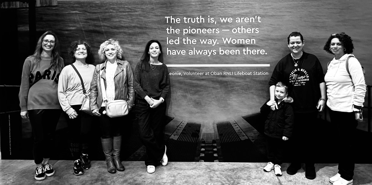 Was an honour for some of our female volunteers to see the @ProjectLifeboat Women of the RNLI exhibition at the Royal Maritime Museum <a href="/RMGreenwich/">Royal Museums Greenwich</a>. 
Teddington RNLI had their first all-female crew call out  in March 2022.
#WomenOfTheRNLI #RNLI #RNLI200
#MaritimeHistory