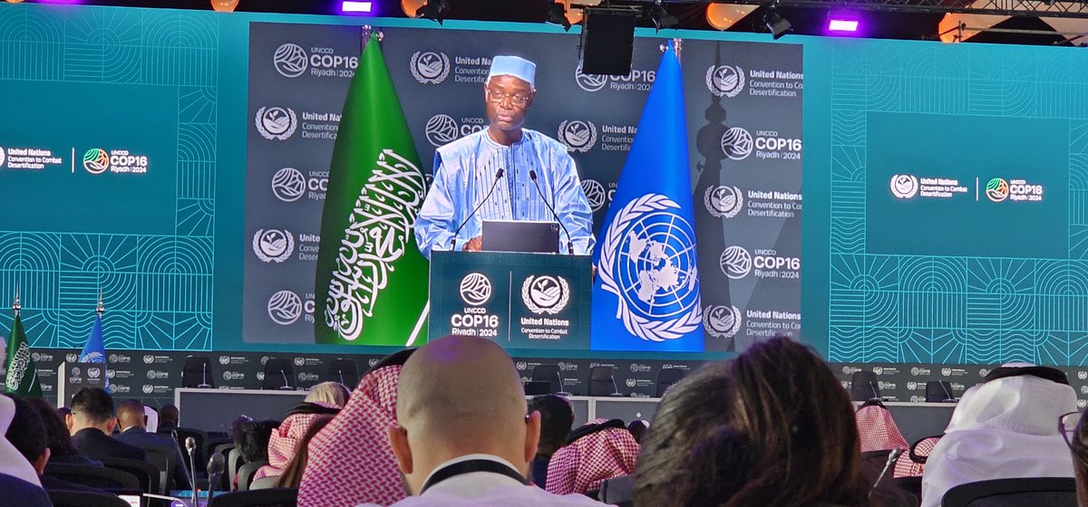Mohamed Bakarr (@mibakarr) on Twitter photo .<a href="/UNCCD/">UN Land and Drought</a> Executive Secretary <a href="/ibrahimthiaw/">Ibrahim Thiaw</a> during opening plenary calls on #COP16Riyadh parties and delegates to raise ambition in tackling #land degradation, #desertification, and #drought. .<a href="/UNCCD/">UN Land and Drought</a> Executive Secretary <a href="/ibrahimthiaw/">Ibrahim Thiaw</a> during opening plenary calls on #COP16Riyadh parties and delegates to raise ambition in tackling #land degradation, #desertification, and #drought.