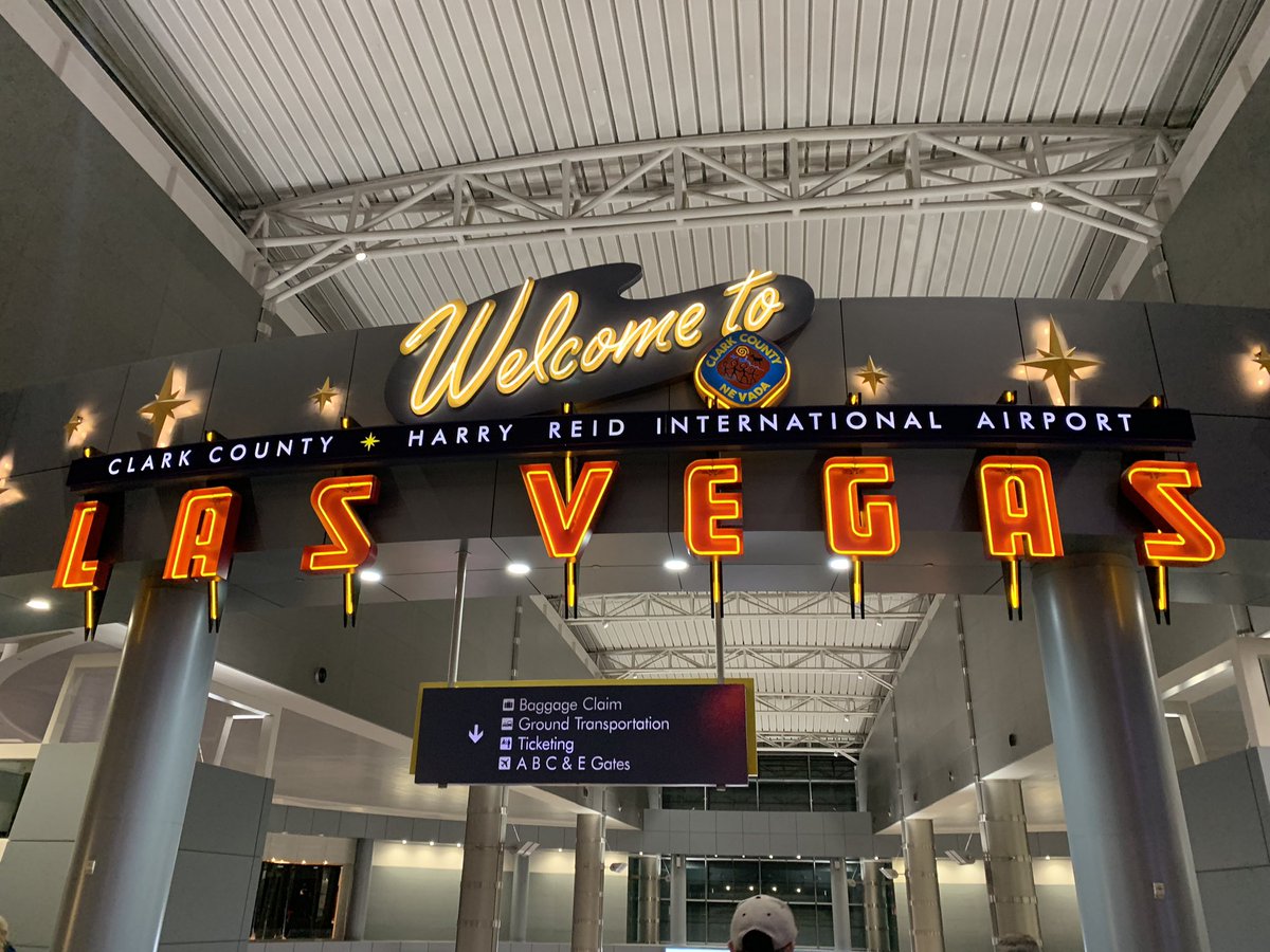 matt_traverse's tweet image. Hello Vegas, hi #aws #reinvent2024