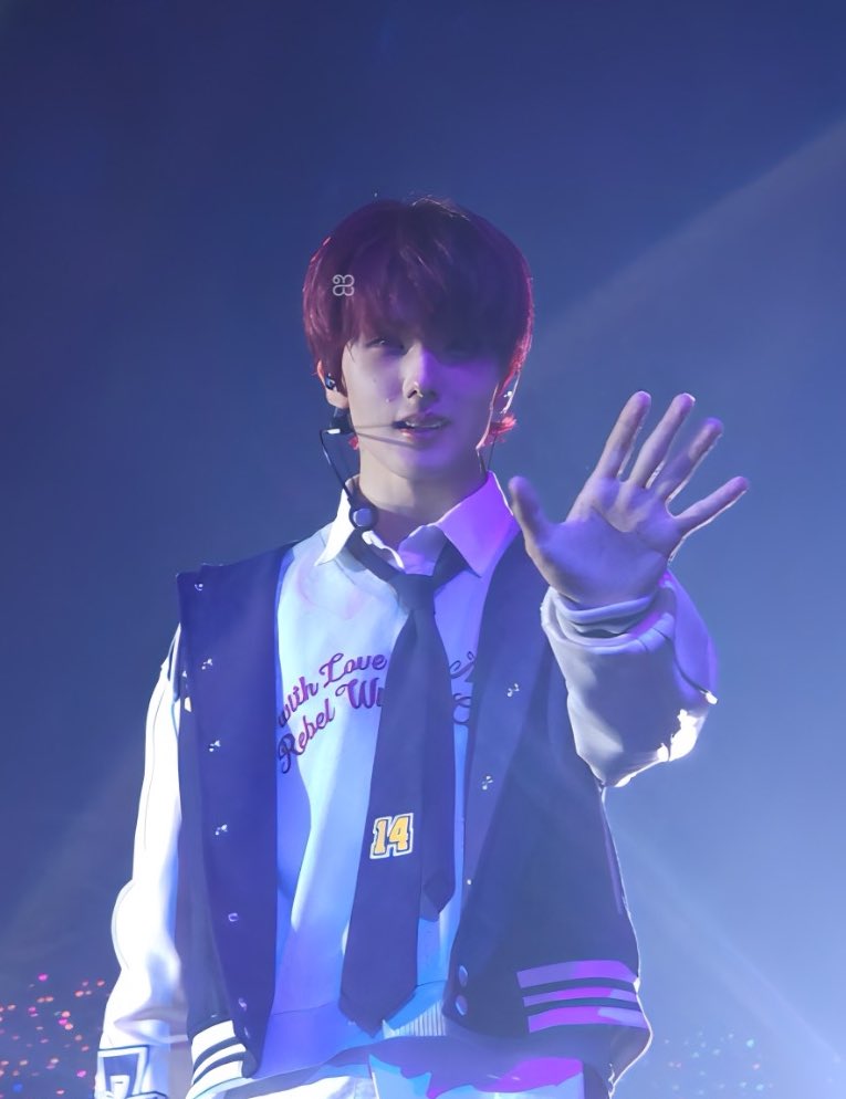 luk_clover's tweet photo. ★20241201★
#JISUNG #지성 #NCTDREAM 

🐹🤚🏻 https://t.co/3DMa1LKyGv