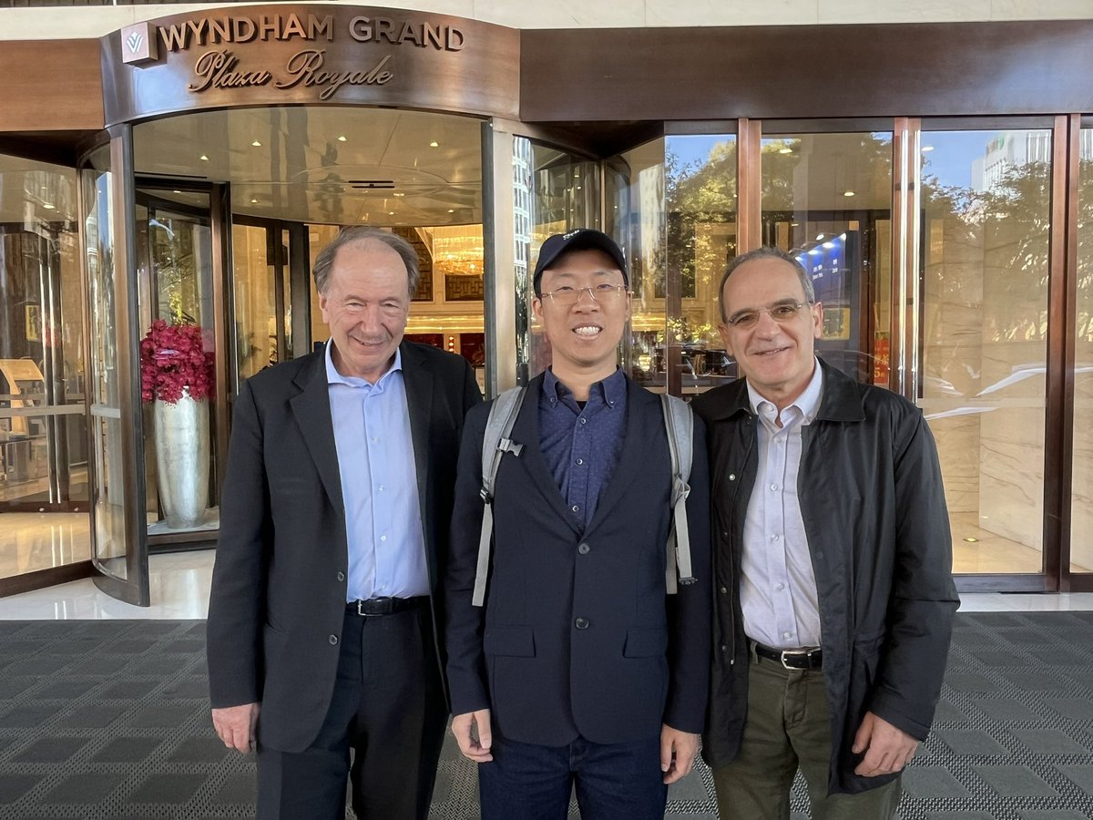 Anping18's tweet photo. It’s so nice to meet ISH President Prof. Stergiou and President Elect of WHL Prof. Parati at the 2024 CHM. Had a great time to discuss future projects and look forward to make contributions.@ISHBP https://t.co/lLAiR7GtM7