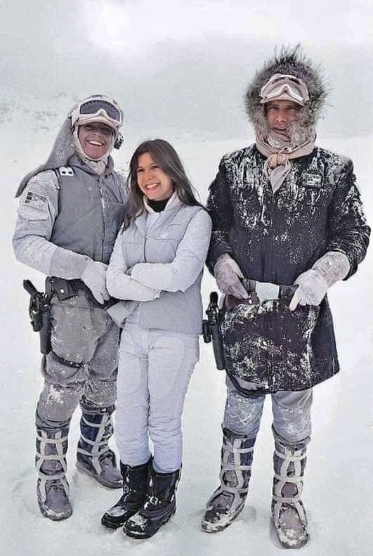 SPIDEYLUVBOT's tweet photo. build a winter outfit based on your star wars preferences ⭐️🎄 https://t.co/Gra1UmRKYq