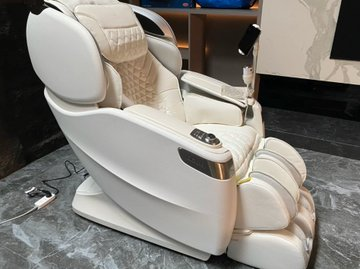 寝心地がとても良く、マッサージチェアでリラックスできます