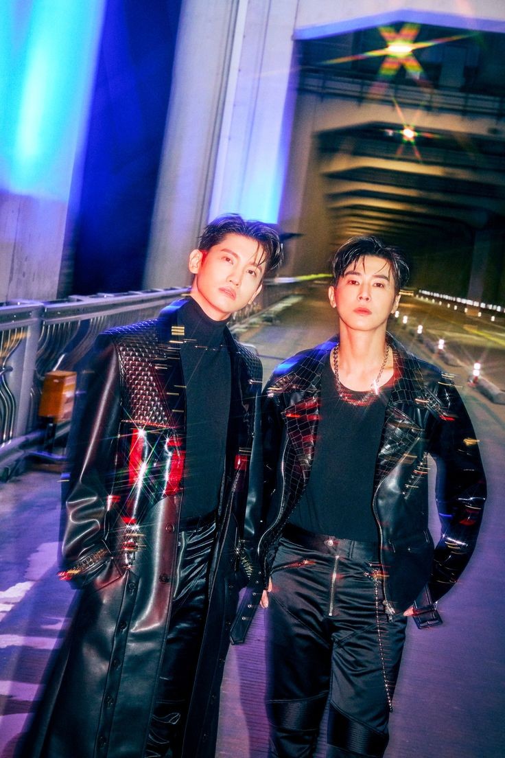 De una empiezo, porque yo si quiero a TVXQ en México.

#SMTOWN_LIVE_MEXICO_CITY 
#TVXQ