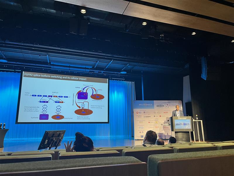Meg Donovan (@megldono) on Twitter photo 🥳The fun continues at #multiomics2024! Beautiful talks by the amazing Jessica Duarte Gama (<a href="/JessDGDuarte/">Jessica Duarte</a>), Fernando Guimaraes (<a href="/Fer_NK_nando/">Fernando Guimaraes</a>), Orazio Vittorio (<a href="/VittorioOrazio/">Orazio Vittorio</a>), & Asmerom Sengal (<a href="/ATSengal/">Asmerom Sengal</a>). 🥳The fun continues at #multiomics2024! Beautiful talks by the amazing Jessica Duarte Gama (<a href="/JessDGDuarte/">Jessica Duarte</a>), Fernando Guimaraes (<a href="/Fer_NK_nando/">Fernando Guimaraes</a>), Orazio Vittorio (<a href="/VittorioOrazio/">Orazio Vittorio</a>), & Asmerom Sengal (<a href="/ATSengal/">Asmerom Sengal</a>).