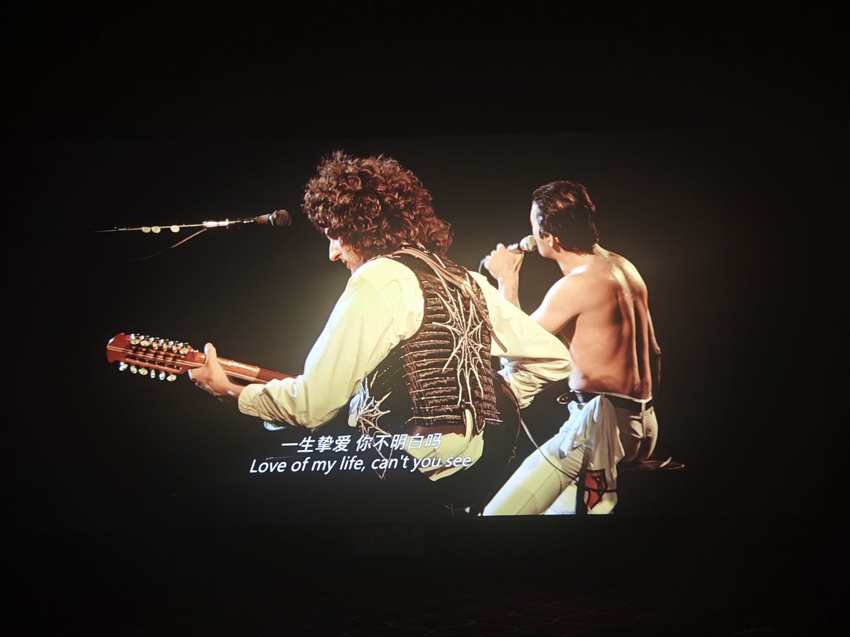 YuRan112233's tweet photo. #queen Freddie Mercury, you are a legend！ https://t.co/f5ASpff6wJ