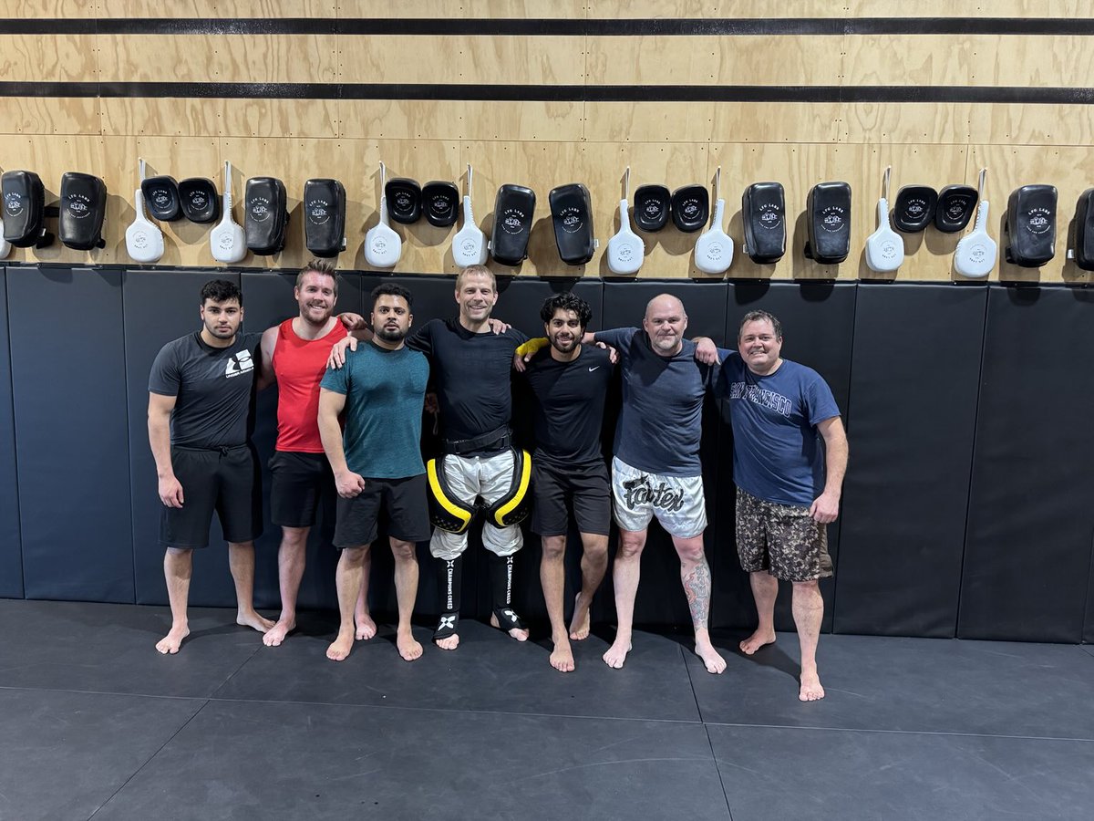 Sunday Muay Thai at LFG