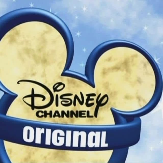 layxsnv's tweet photo. Disney channel will stop airing for good January 2025 after 27 years of history. 🥹💔 https://t.co/eNm2shsyl7