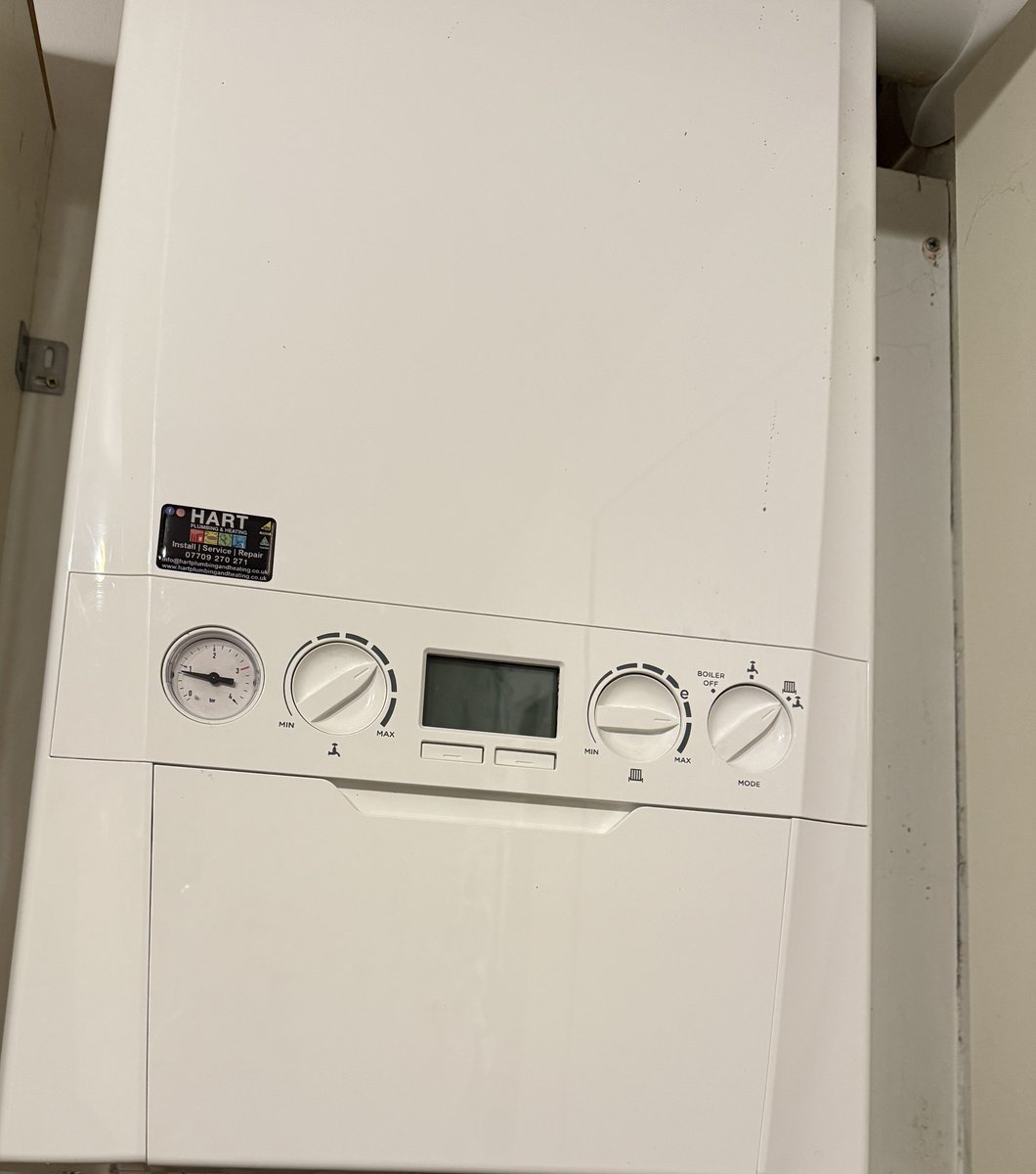 Happy Monday. Enjoyed that 4:45am freezing shower 🤦‍♂️🤣